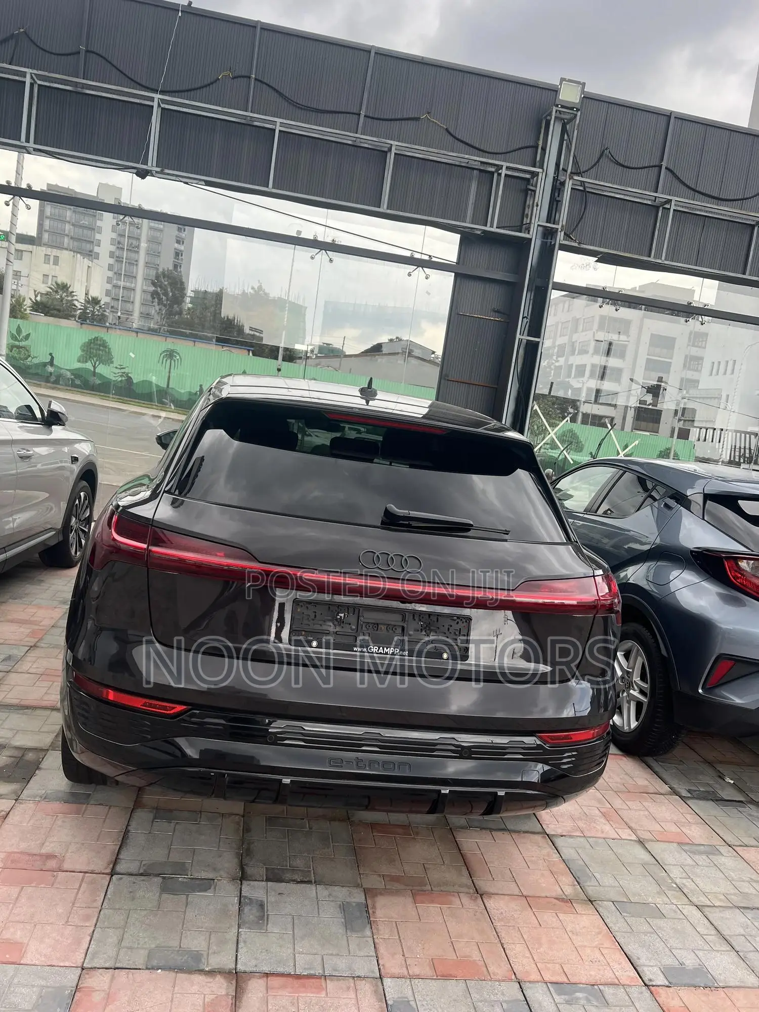 New Audi Q8 e-tron 2024 Black