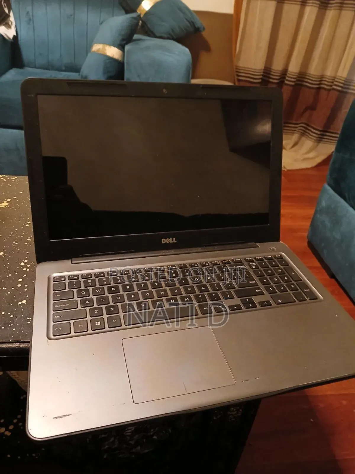 Laptop Dell Inspiron 15 8GB AMD HDD 1T