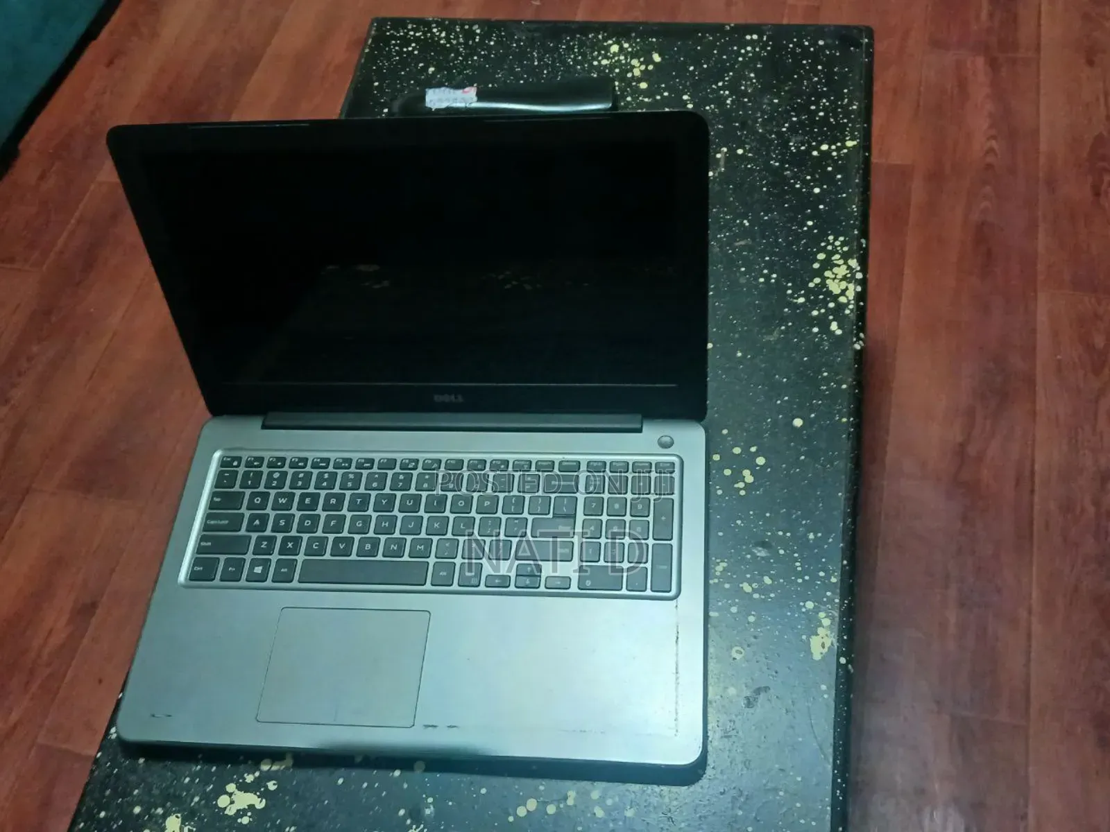 Laptop Dell Inspiron 15 8GB AMD HDD 1T