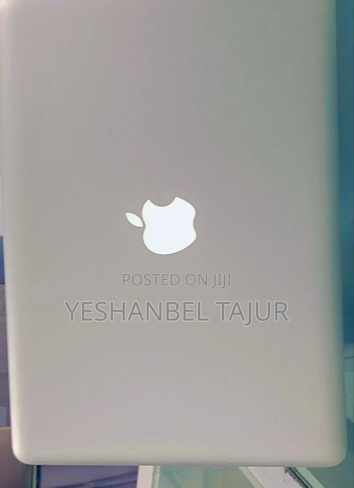 New Laptop Apple MacBook Pro 2012 4GB Intel Core I5 SSD 500GB