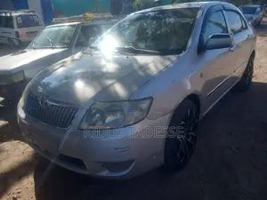 Toyota Corolla 2005 Silver