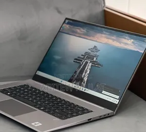 New Laptop HP ZBook Studio 16GB Intel Core I9 SSD 512GB