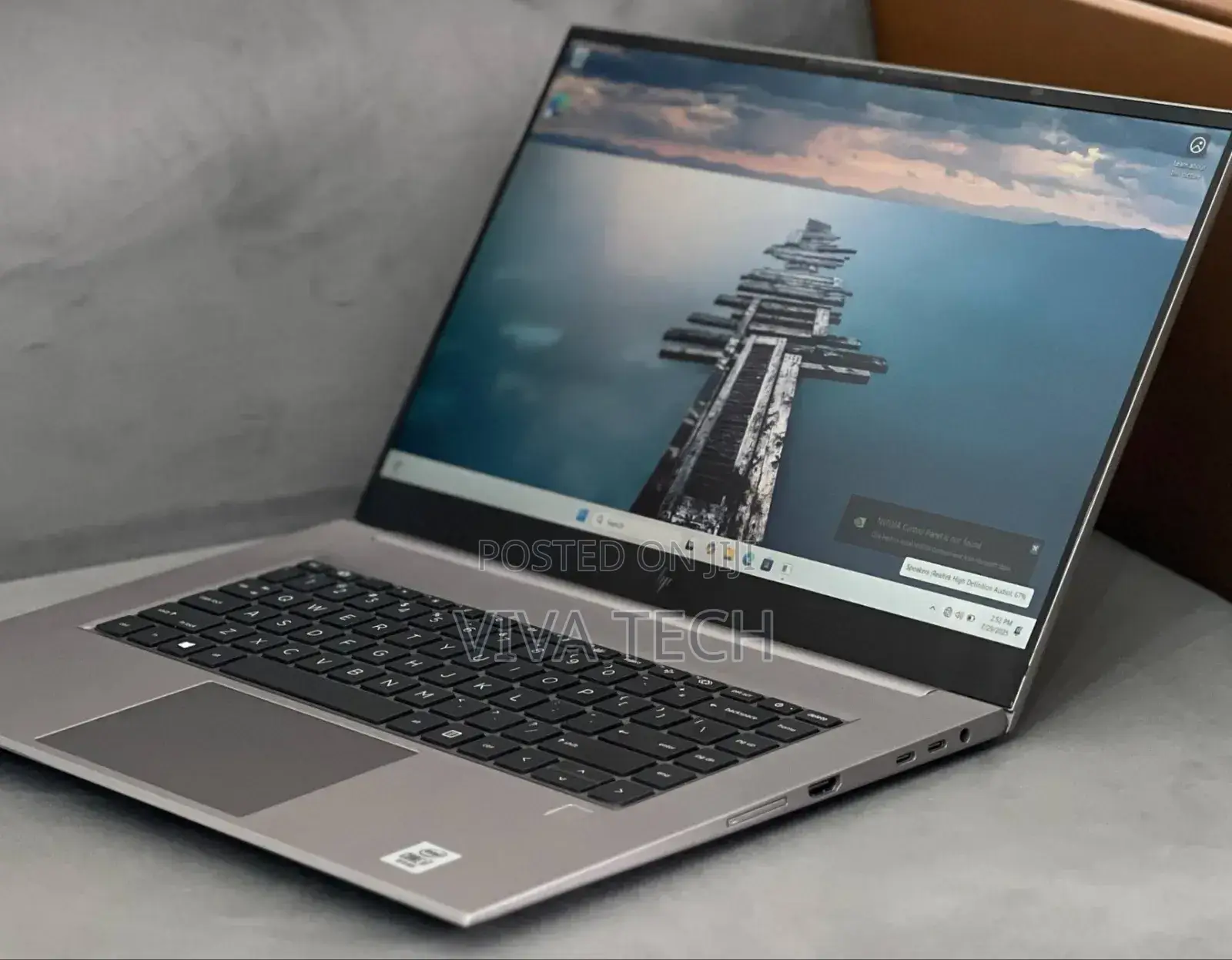 New Laptop HP Zbook Studio G7 16GB Intel Core I9 SSD 512GB