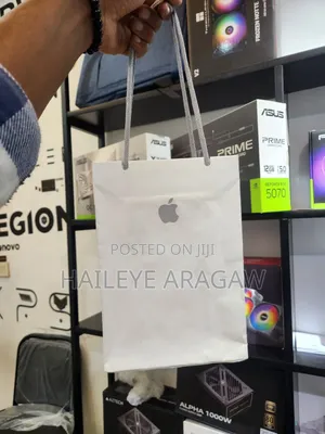 New Apple iPhone 17 Pro Max 256 GB Orange