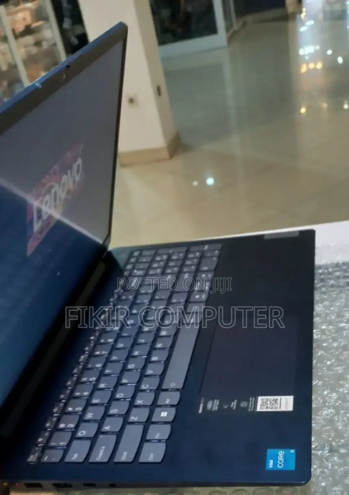 New Laptop Lenovo Ideapad 3 8GB Intel Core I3 SSD 256GB