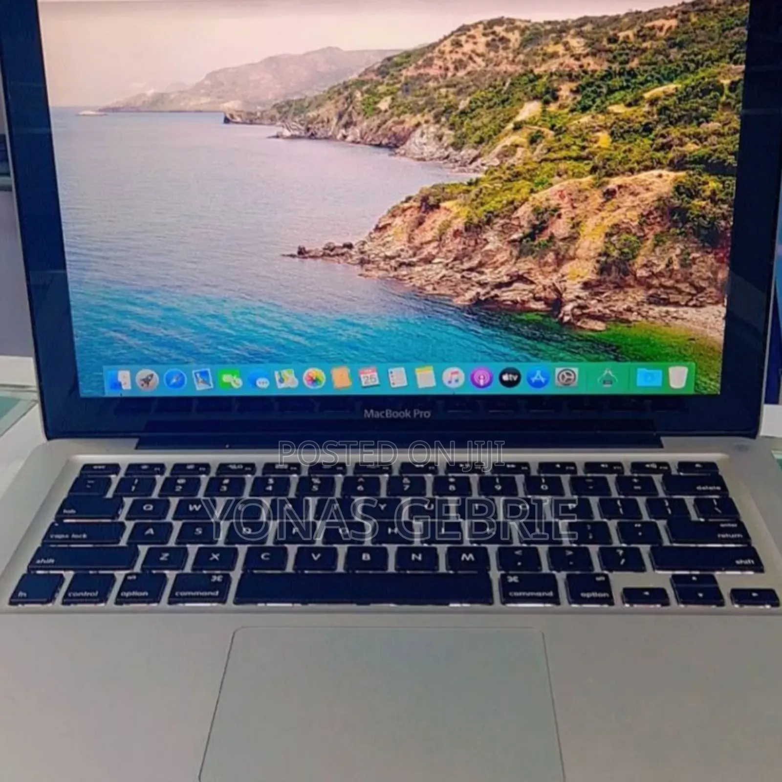 New Laptop Apple MacBook 2012 4GB Intel Core I5 SSD 500GB