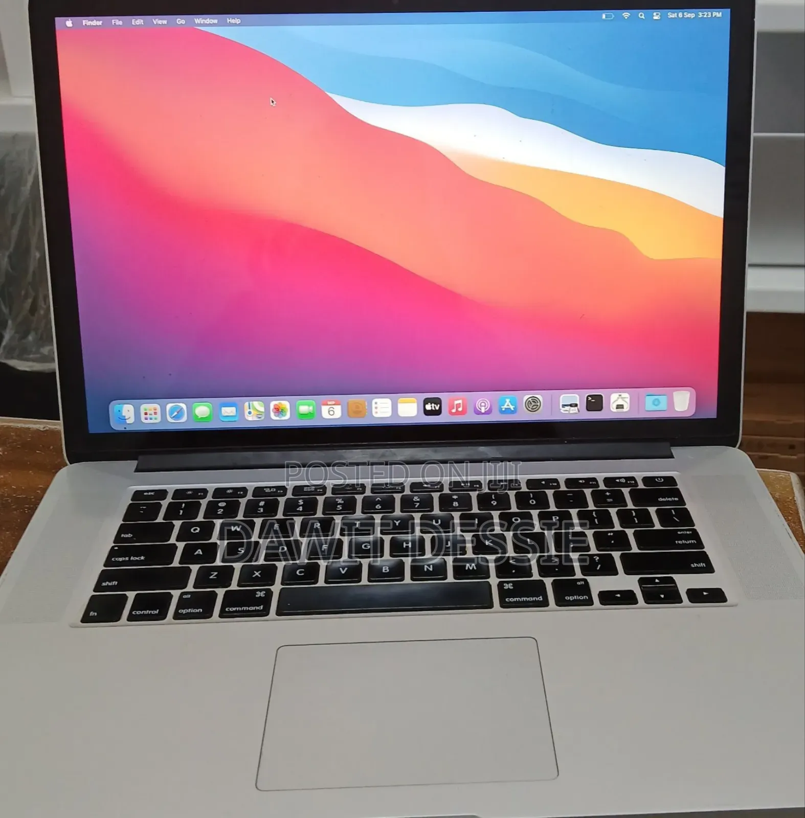 New Laptop Apple MacBook 2015 16GB Intel Core I7 SSD 256GB