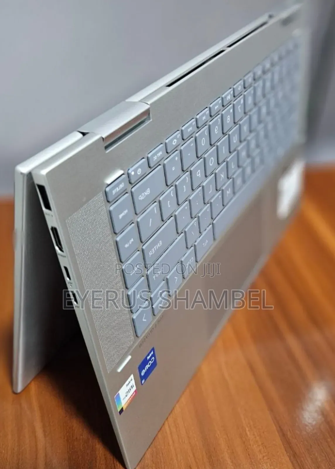 New Laptop HP Envy X360 8GB Intel Core I5 SSD 512GB