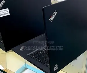 New Laptop Lenovo 16GB AMD Ryzen 5 SSD 512GB