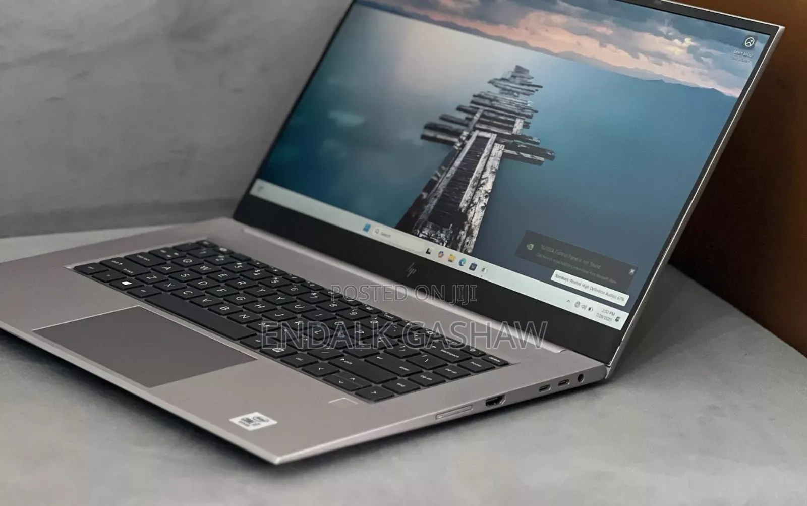 New Laptop HP Zbook Studio G7 16GB Intel Core I9 SSD 512GB