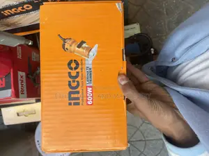 Ingco 600w Laminate Trimmer, Model Plm6001 Trimmer Palm Router 6 Mm