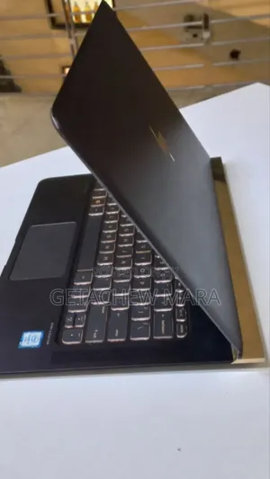 New Laptop HP Stream Notebook 8GB Intel Core I7 SSD 256GB