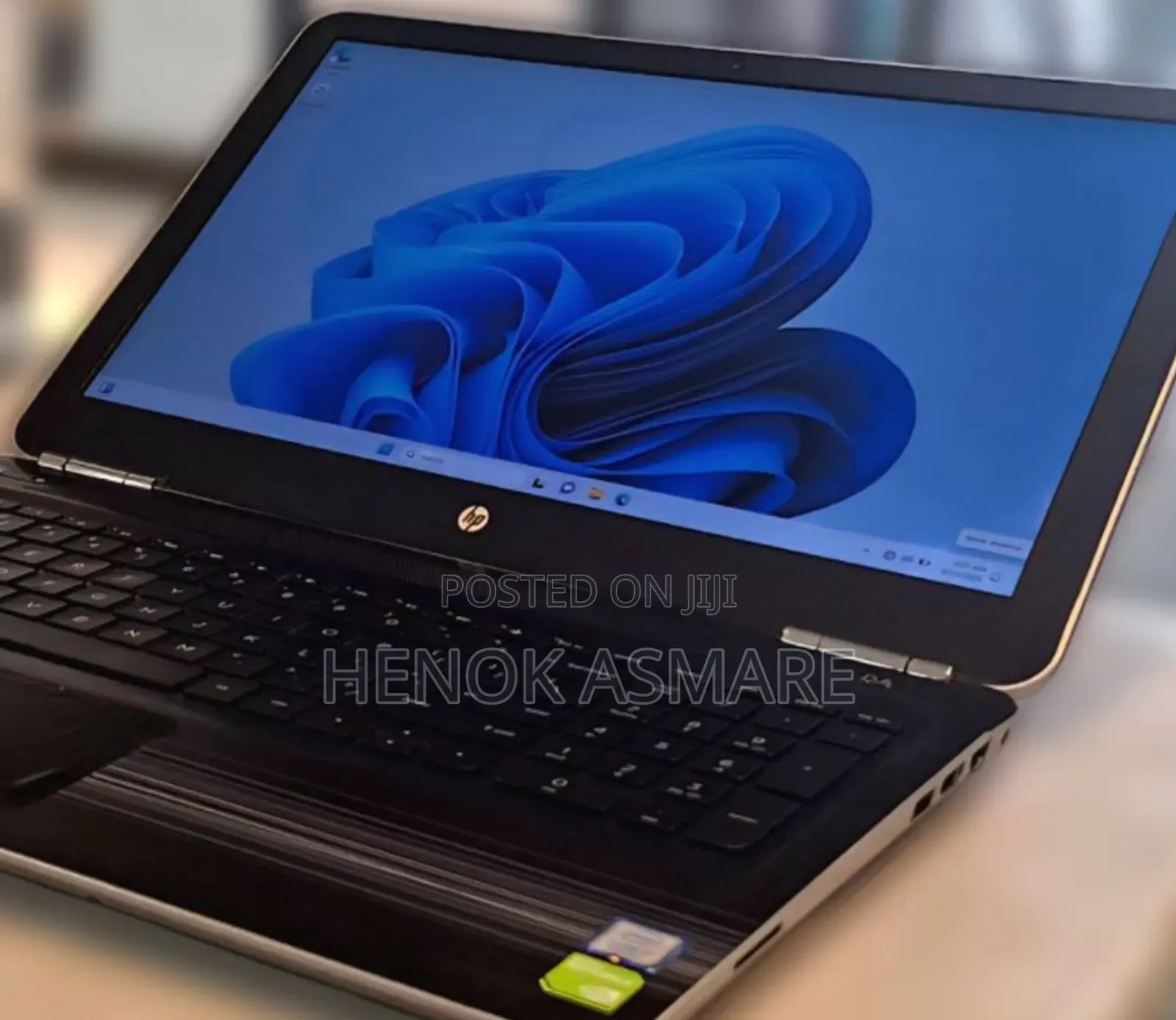 New Laptop HP Pavilion 15 8GB Intel Core I7 SSD 256GB