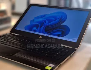 New Laptop HP Pavilion 15 8GB Intel Core I7 SSD 256GB