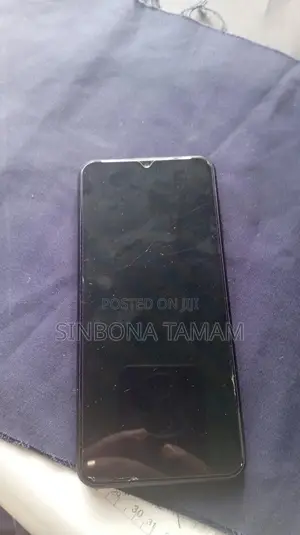 Photo - Samsung Galaxy M33 128 GB Blue