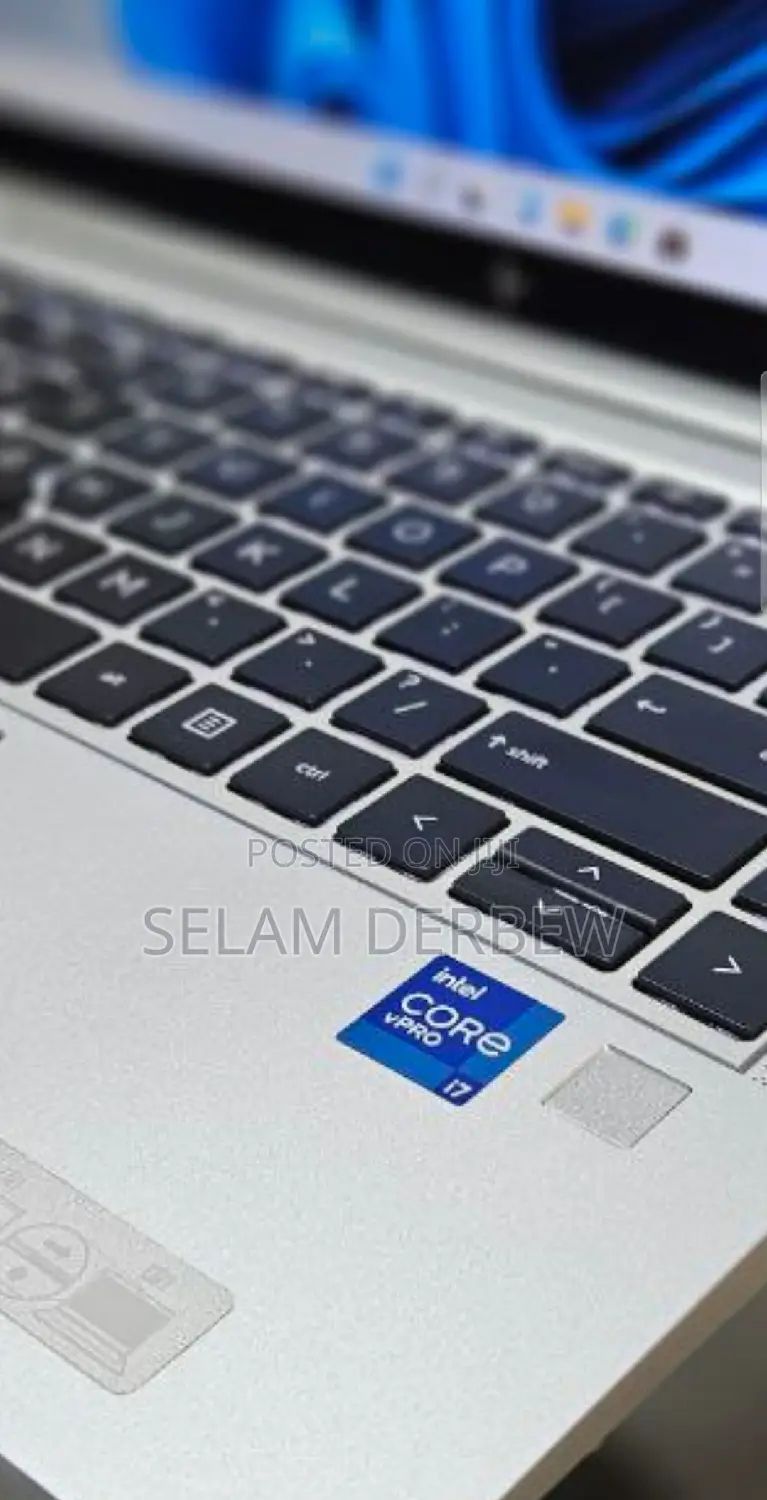 New Laptop HP EliteBook 840 G8 16GB Intel Core I7 SSD 512GB