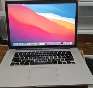 Photo - New Laptop Apple MacBook Pro 2015 16GB Intel Core I7 SSD 256GB