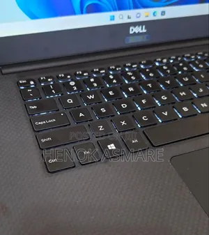 New Laptop Dell Precision 5540 16GB Intel Core I5 SSD 256GB