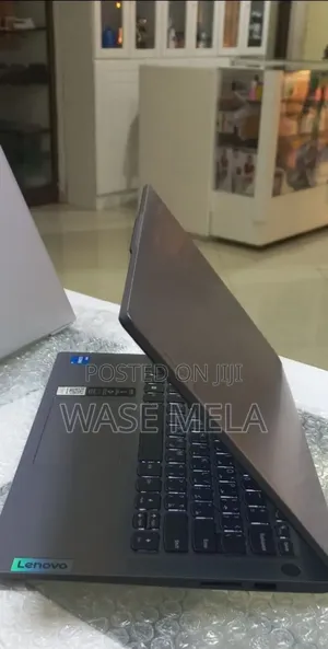 New Laptop Lenovo Ideapad 3 8GB Intel Core I5 SSD 512GB