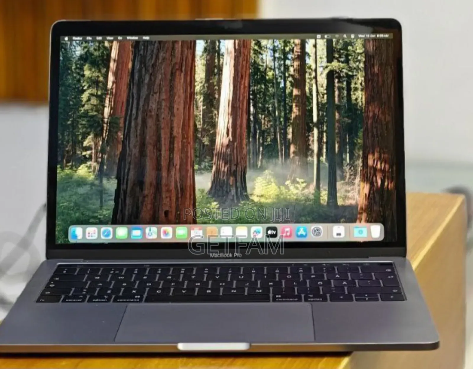 New Laptop Apple MacBook Pro 2019 16GB Intel Core I5 SSD 256GB