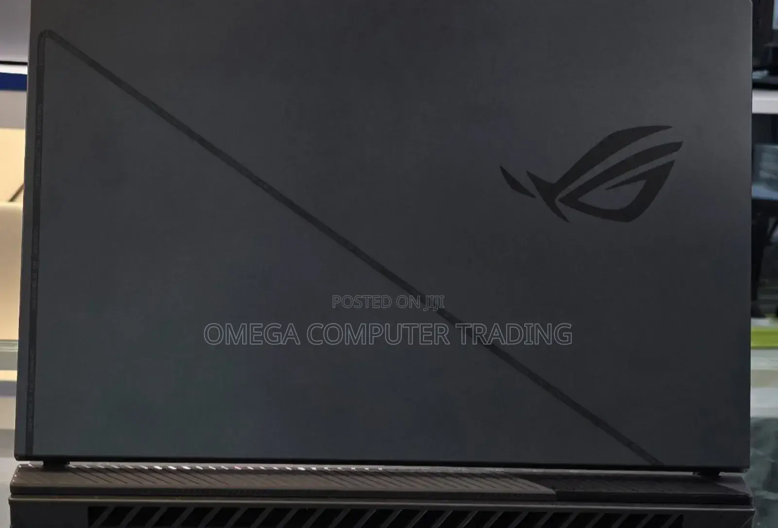 New Laptop Asus ROG Strix G16 G614 16GB Intel Core i7 SSD 1T