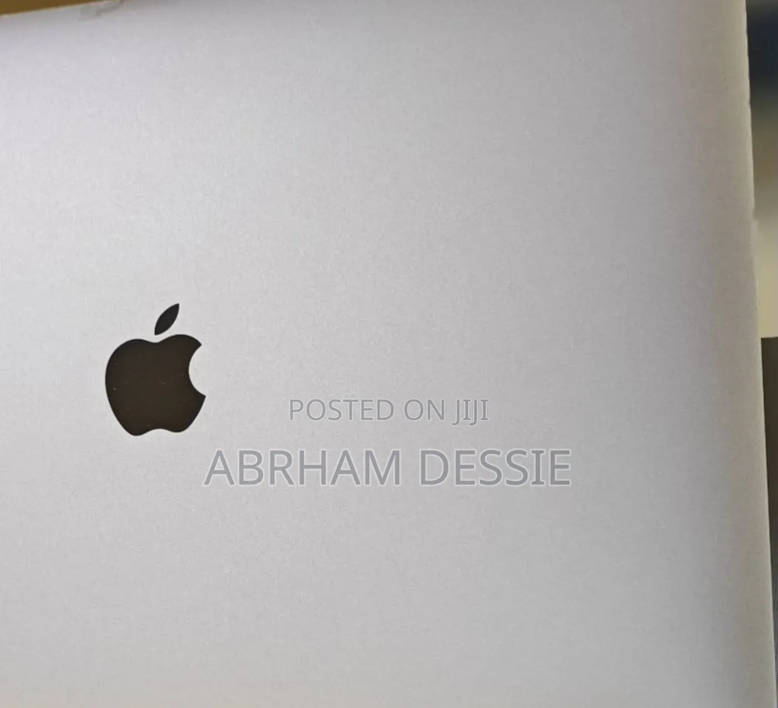 New Laptop Apple MacBook Pro 2019 32GB Intel Core I9 SSD 512GB