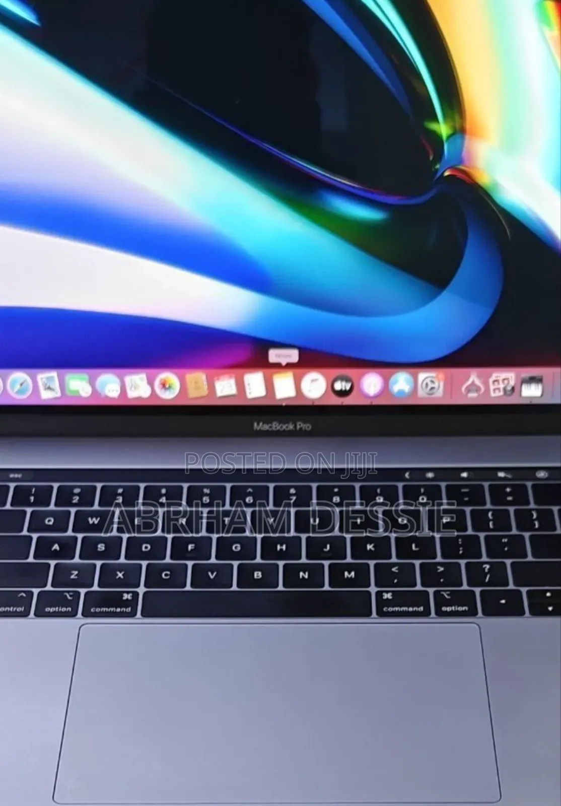 New Laptop Apple MacBook Pro 2019 32GB Intel Core I9 SSD 512GB