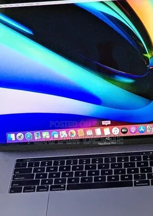 New Laptop Apple MacBook Pro 2019 32GB Intel Core I9 SSD 512GB