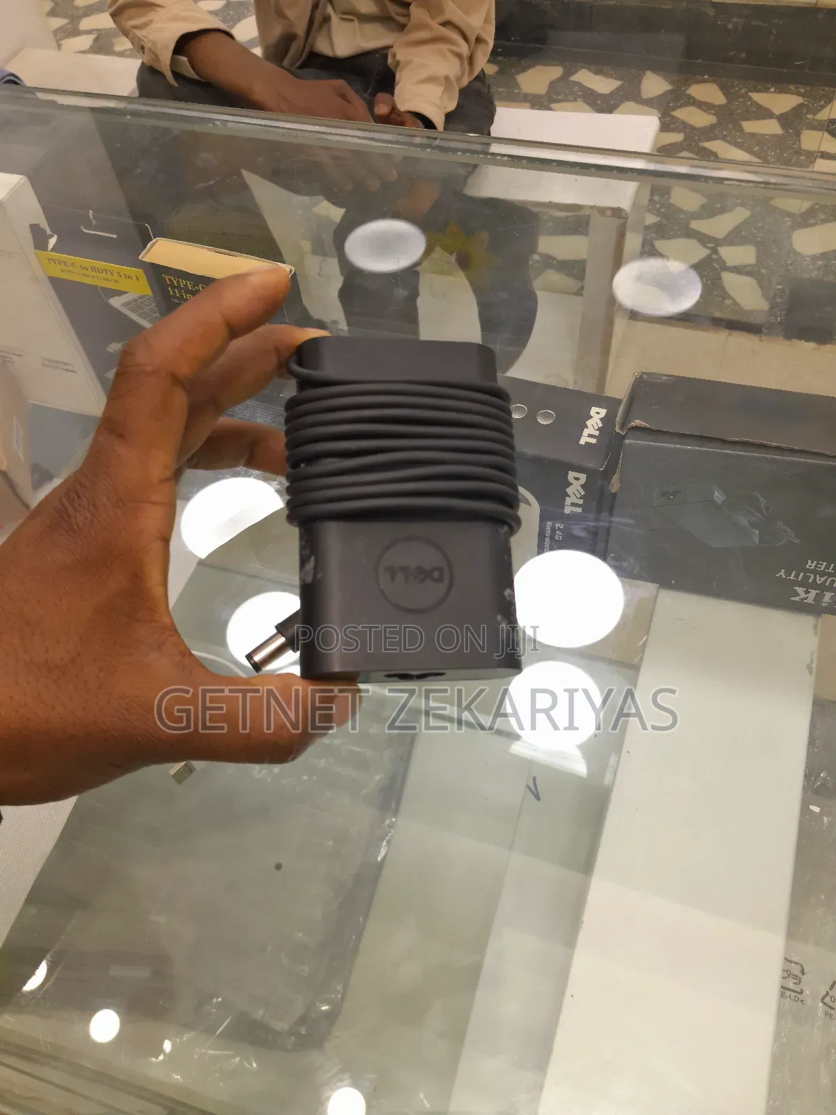 Dell Center Pin Charger