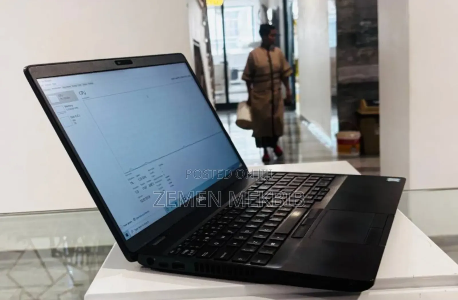 New Laptop Dell 8GB Intel Core I5 SSD 512GB