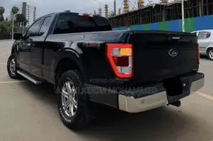 Ford F-150 2022 Black