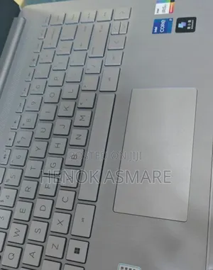 New Laptop HP Stream Notebook 8GB Intel Core I7 SSD 1T