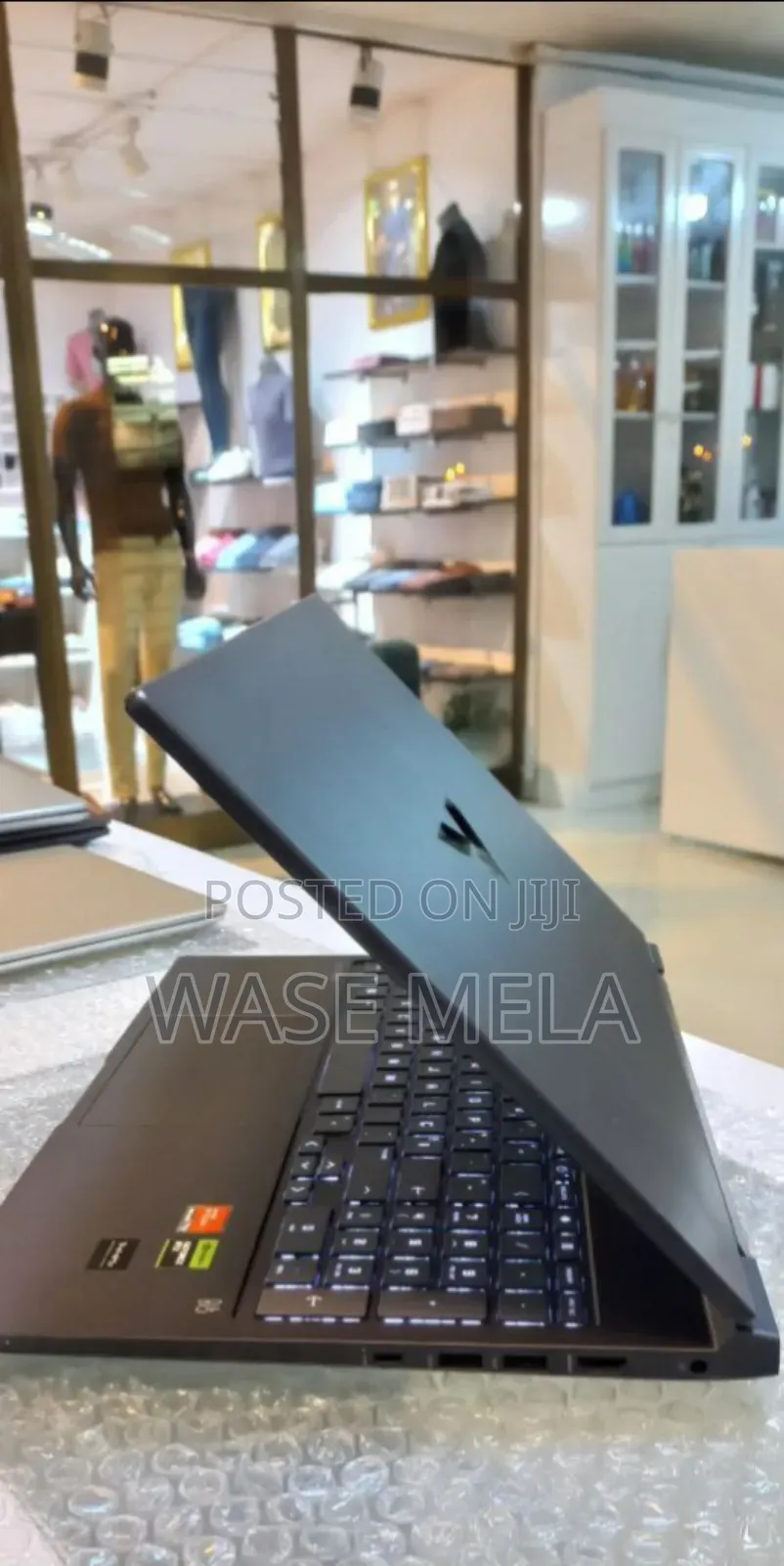 New Laptop HP Victus 15 16GB AMD Ryzen 7 SSD 1T