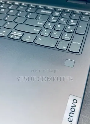 New Laptop Lenovo Yoga 7i 16GB Intel Core I7 SSD 512GB