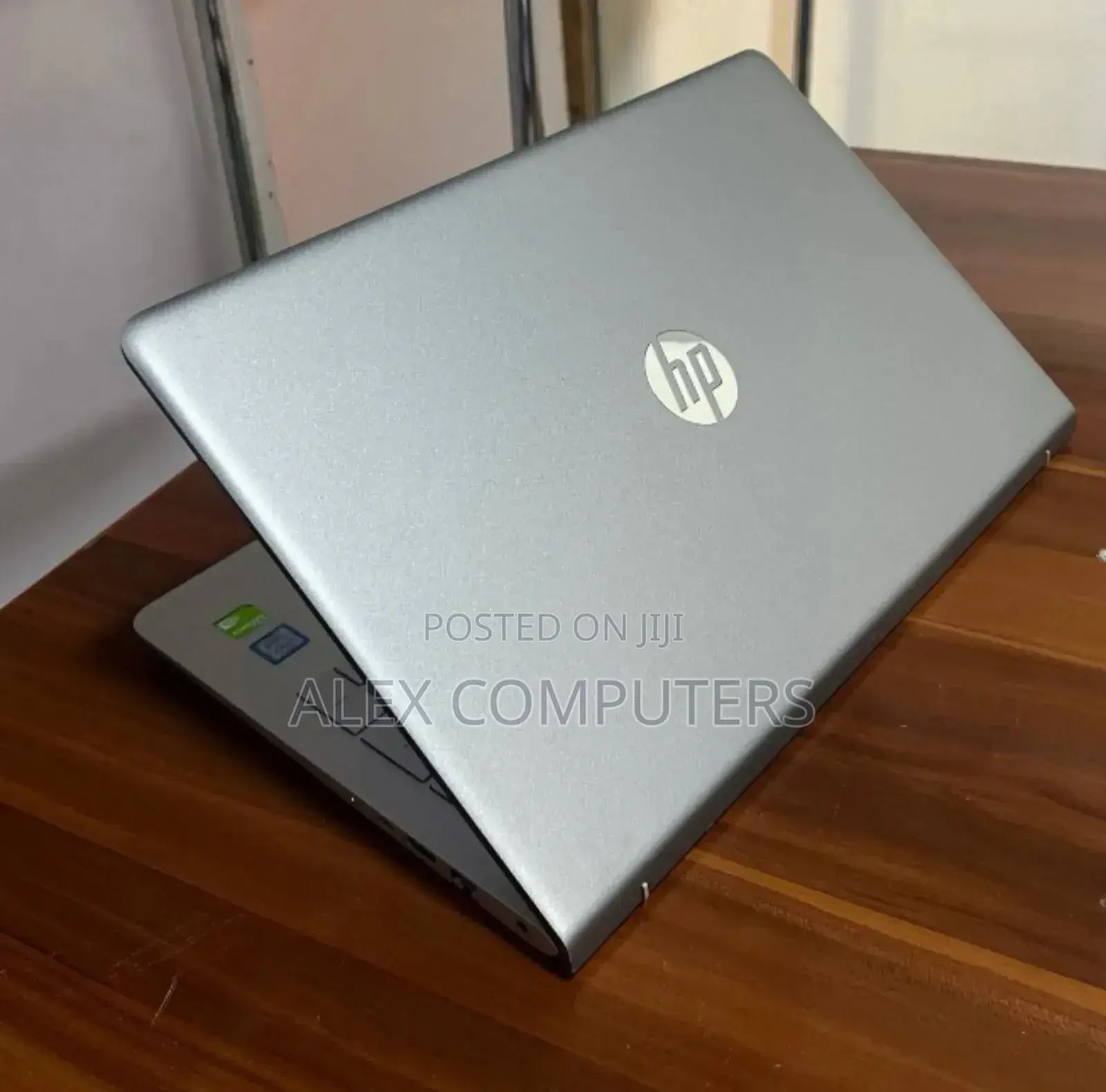 New Laptop HP Pavilion 15 8GB Intel Core I5 SSHD (Hybrid) 500GB