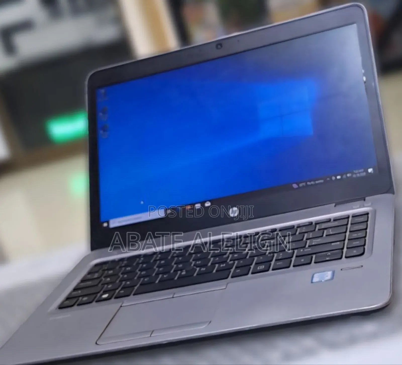 New Laptop HP EliteBook x360 1040 G7 8GB Intel Core i5 HDD 1T