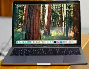 New Laptop Apple MacBook Pro 2019 16GB Intel Core I5 SSD 256GB