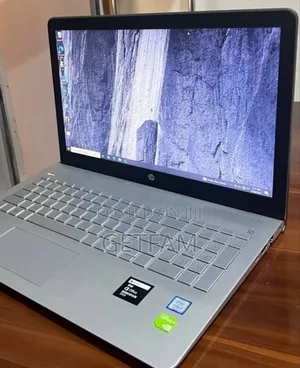 New Laptop HP Pavilion 15 8GB Intel Core I5 SSD 500GB