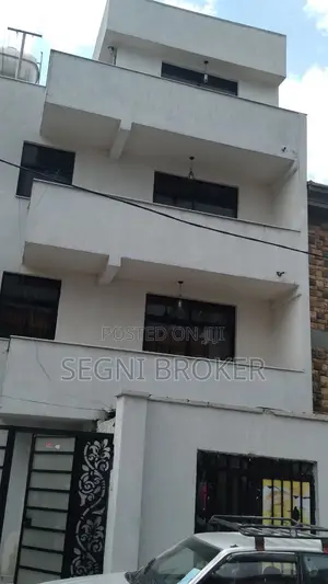 7bdrm Villa in Addis Ababa, Semet, Bole for sale