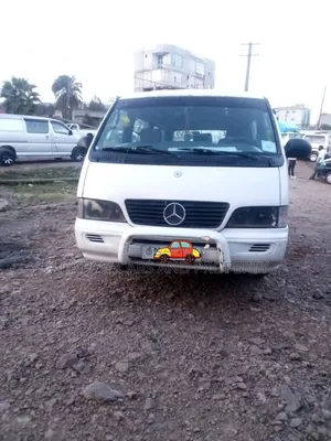 Mercedes-Benz Sprinter 2002 White