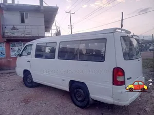 Mercedes-Benz Sprinter 2002 White