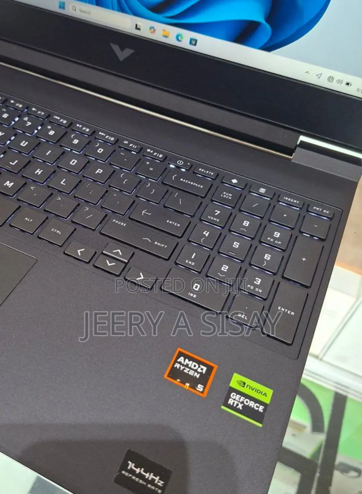 New Laptop HP Victus 15 32GB AMD Ryzen 5 SSD 1T