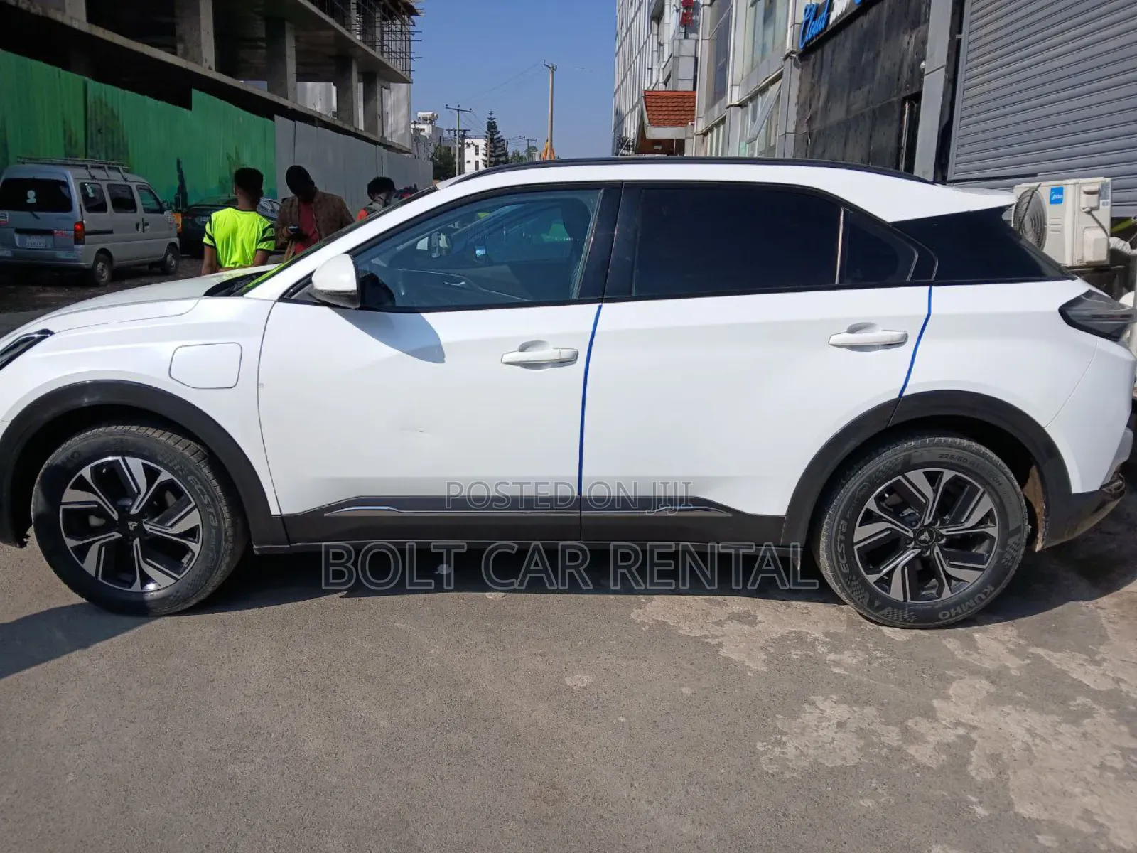 የሚከራዩ Neta U Pro መኪኖች