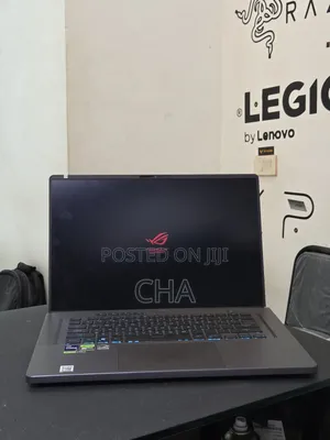 New Laptop Asus ROG Zephyrus G16 16GB Intel Core I9 SSD 1T