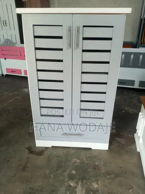 Photo - የጫማ ማስቀመጫ በተለያዪ ቀለምና ሳይዝ