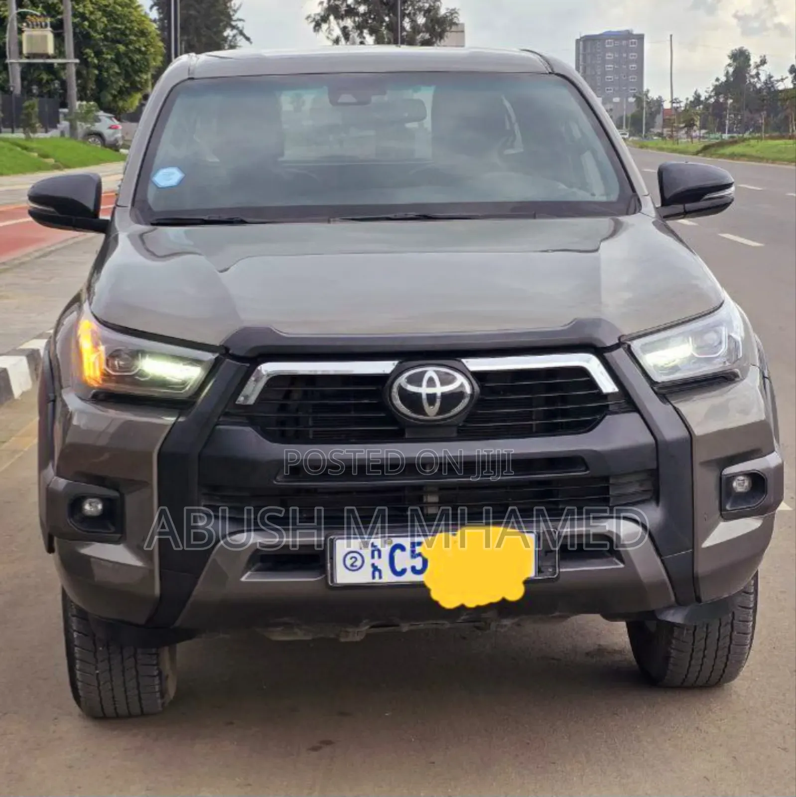 Toyota Hilux 2022 Gray