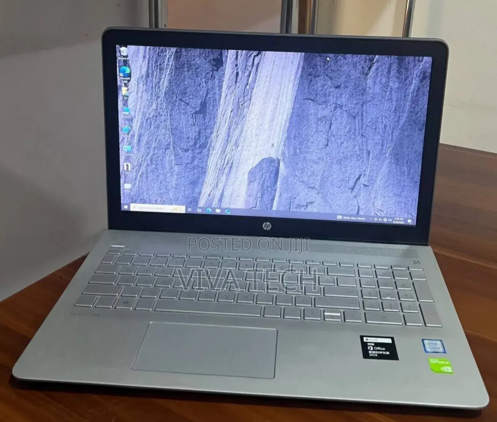 New Laptop HP Pavilion 15 8GB Intel Core I5 SSD 500GB