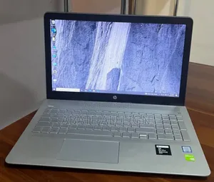 New Laptop HP Pavilion 15 8GB Intel Core I5 SSD 500GB