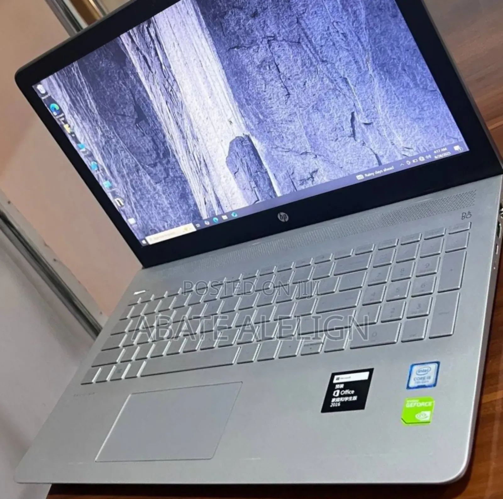 New Laptop HP Pavilion 15 8GB Intel Core I5 SSD 500GB