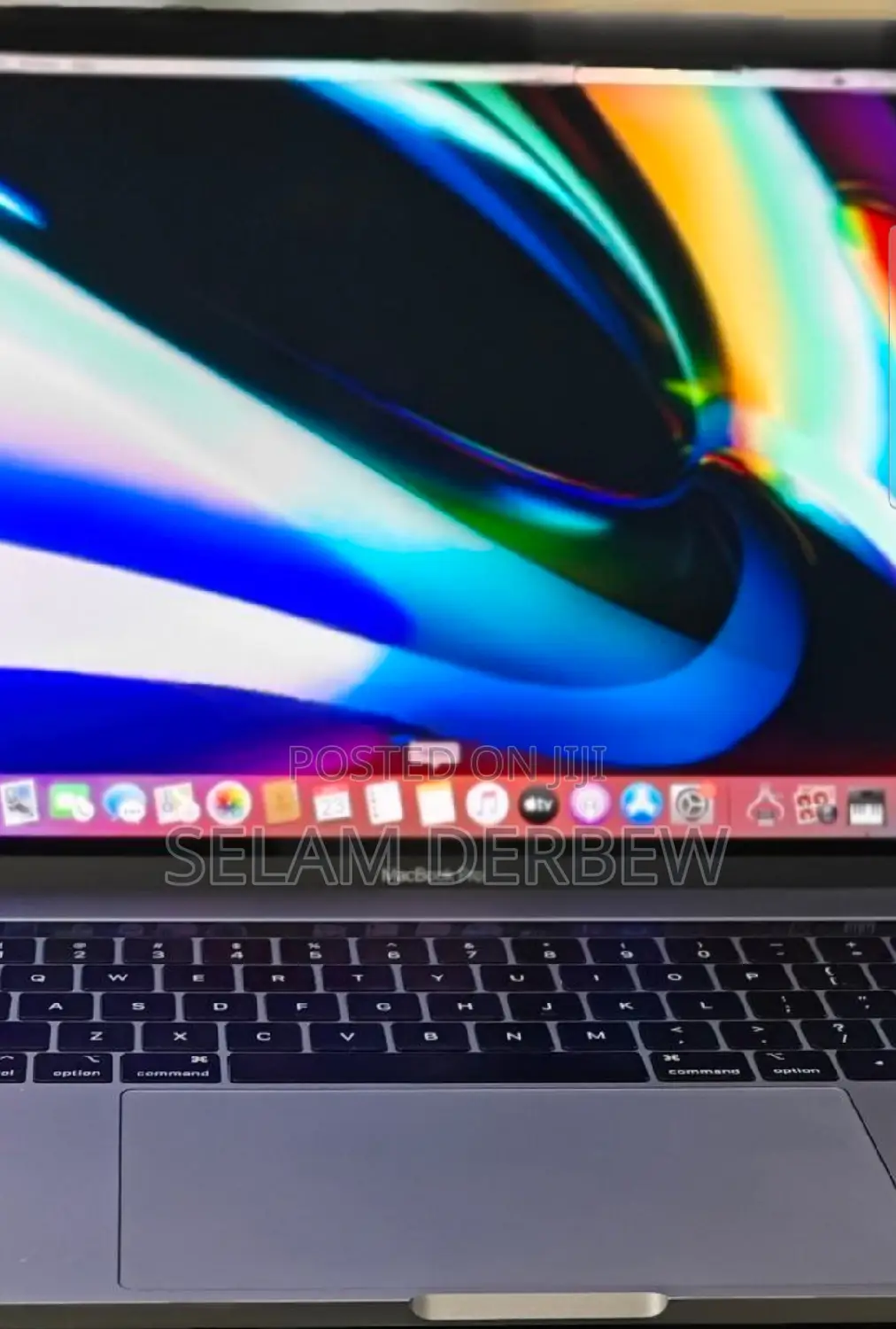 New Laptop Apple MacBook Pro 2019 32GB Intel Core I9 SSD 512GB